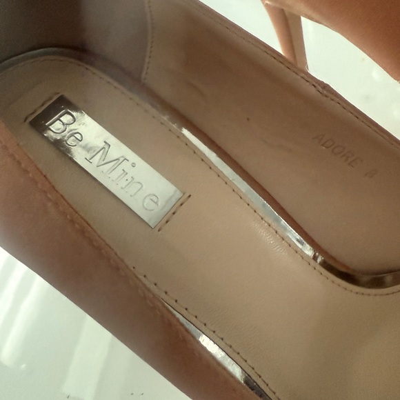 Elegant Women's Heels with Crystal Embellishment - Picture 7 of 8